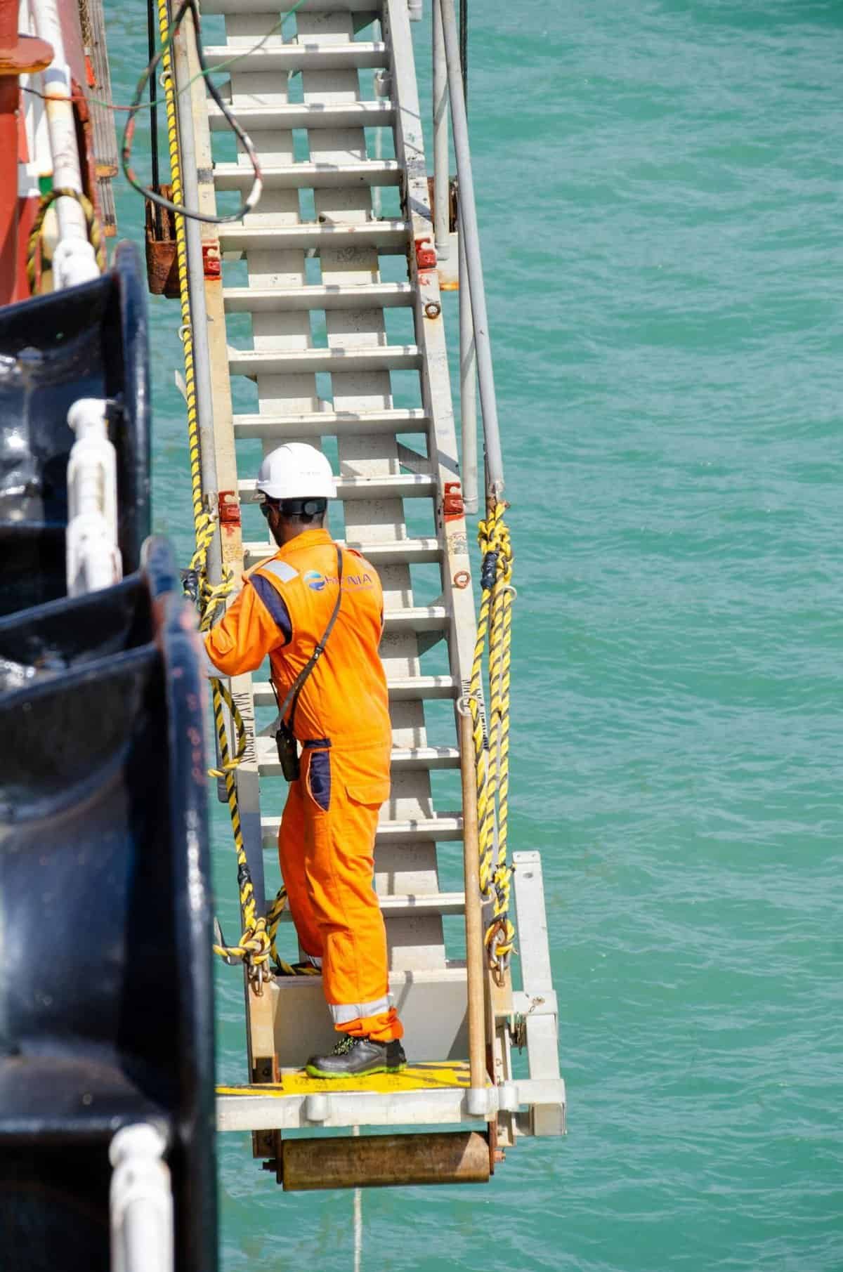 How Do You Check And Replace A Water Well Pressure Tank? How Do You Check And Replace A Water Well Pressure Tank?