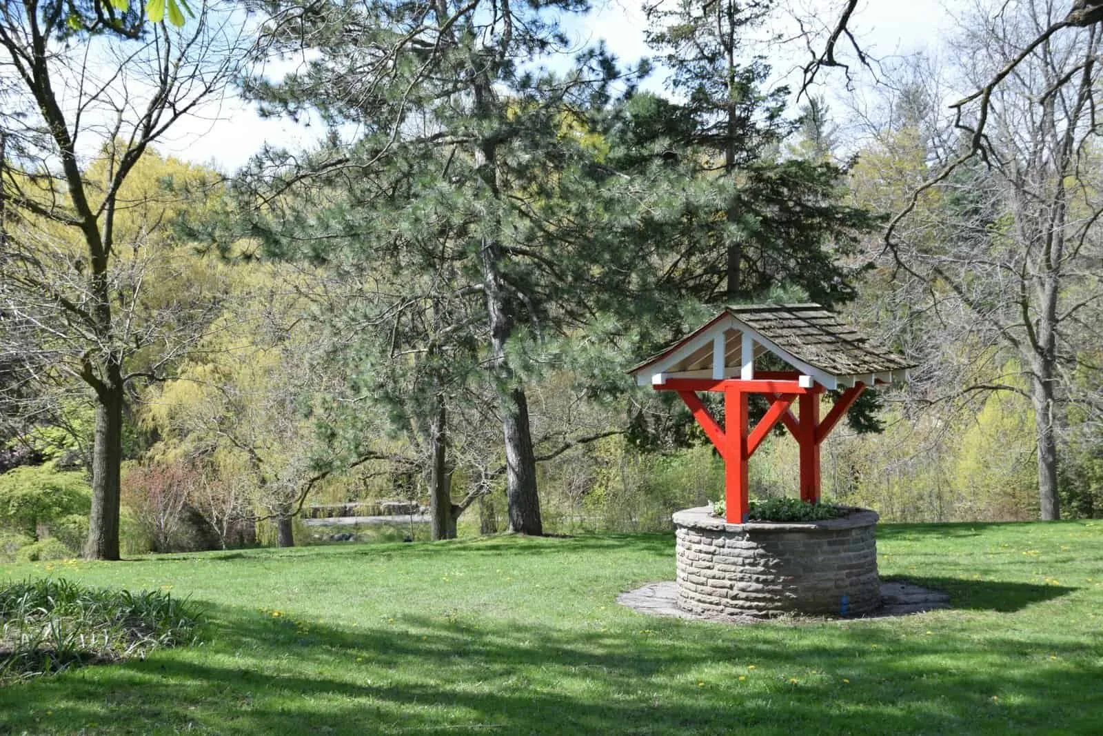 How Deep Should A Residential Water Well Be? How Deep Should A Residential Water Well Be?