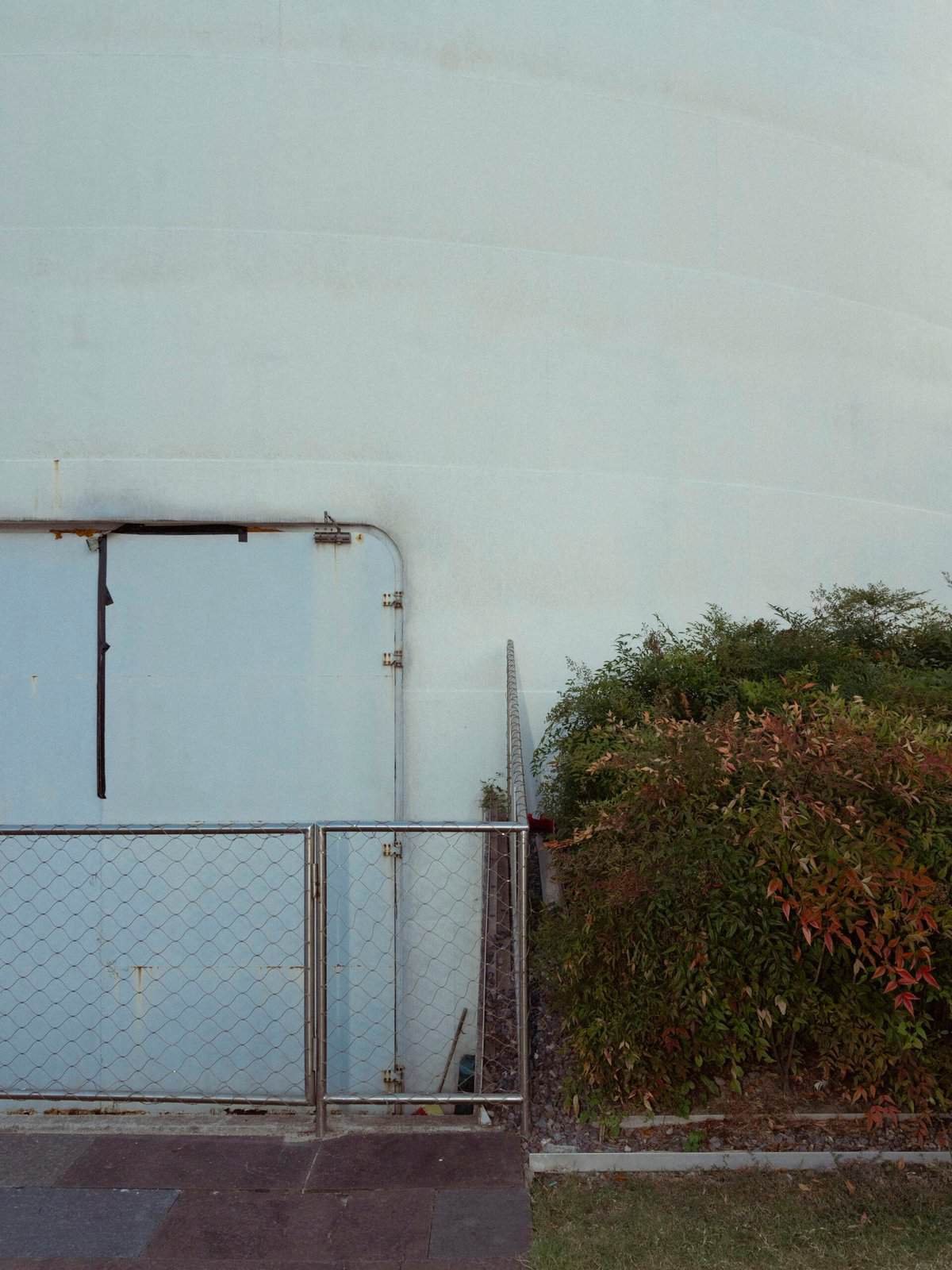 What Is The Safe Distance Between A Septic Tank And A Well?